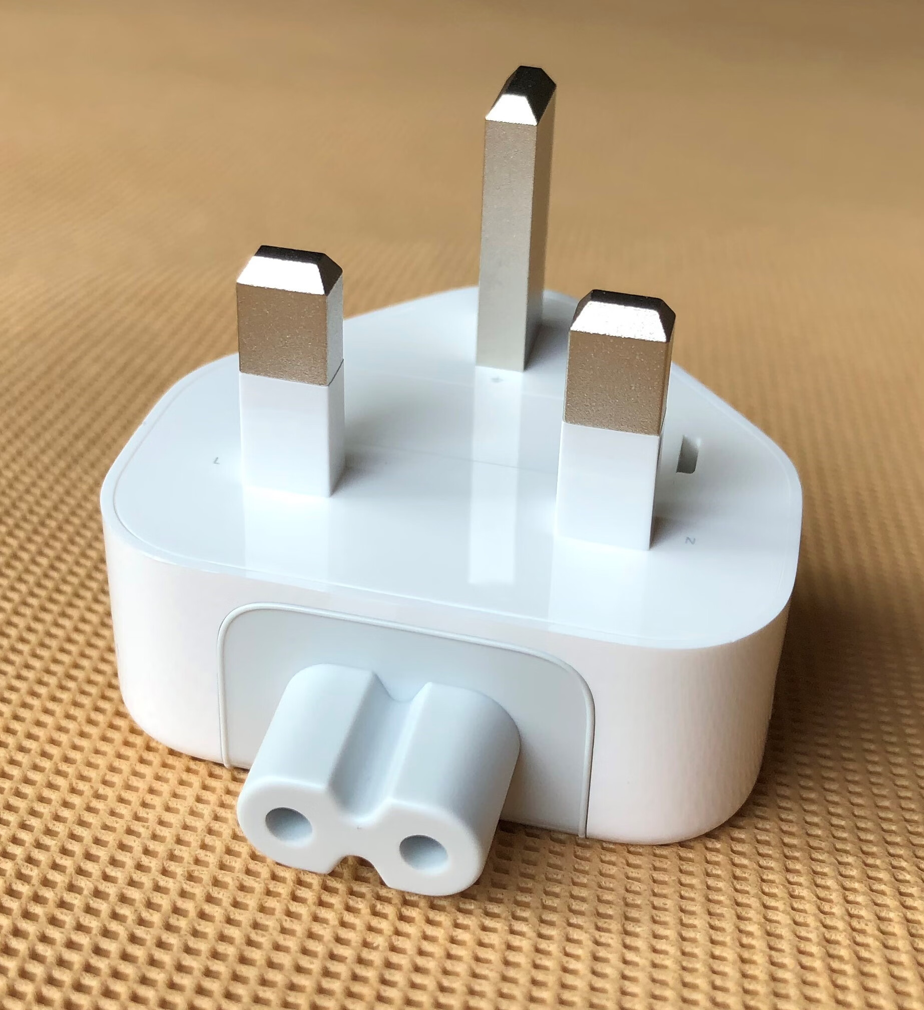 澳版苹果切换苹果商城(apple store切换澳门)-第3张图片-QuickQ官网 澳版苹果切换苹果商城(apple store切换澳门)-第3张图片-QuickQ官网